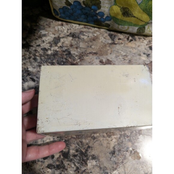 Vintage White Ohio Art Co Tin Litho Recipe Box Metal Toleware PA Dutch Grandma - Picture 10 of 11